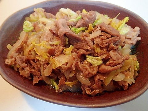 ❤牛肉と玉葱と白菜の甘辛炒め❤